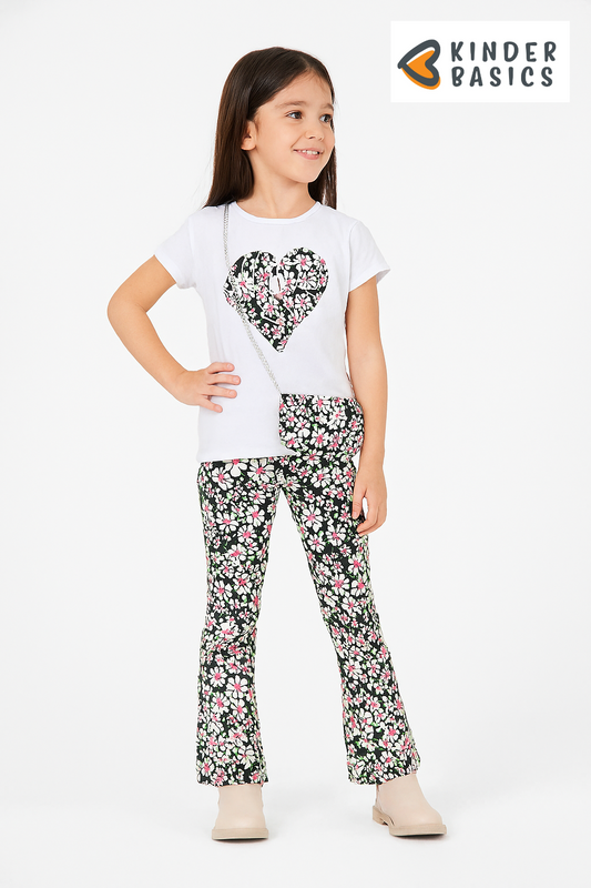 Tshirt + tasje met bloemetjesbroek